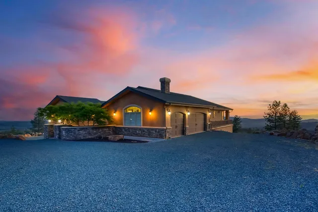 $1,449,000 | 15324 Gamble Court, Rough and Ready, CA 95975