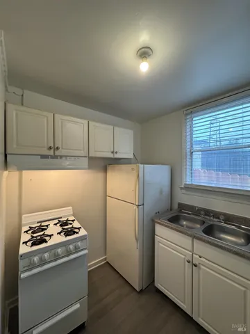 $1,400 | 318 Capitol Street, Vallejo, CA 94590