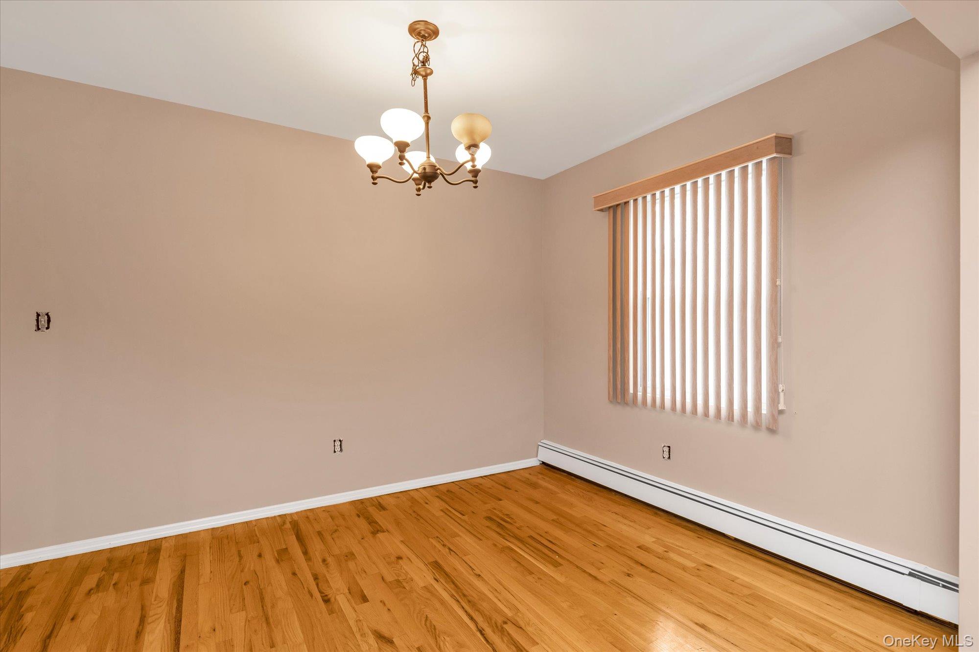 49 Prospect Street Roosevelt, NY 11575 - Photo 6 of 21 Dining area