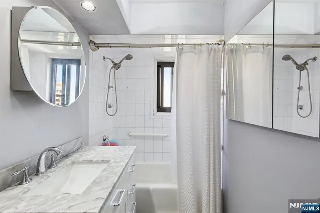 $220,000 | 125 Prospect Avenue, Unit 17G, Hackensack, NJ 07601