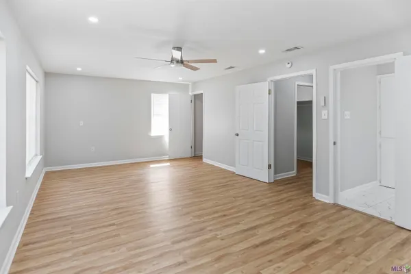 $2,300 | 1455 Marilyn Drive, Baton Rouge, LA 70815