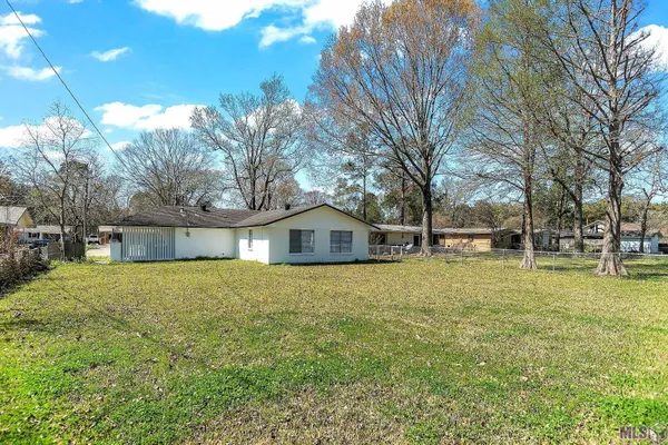 $2,300 | 1455 Marilyn Drive, Baton Rouge, LA 70815