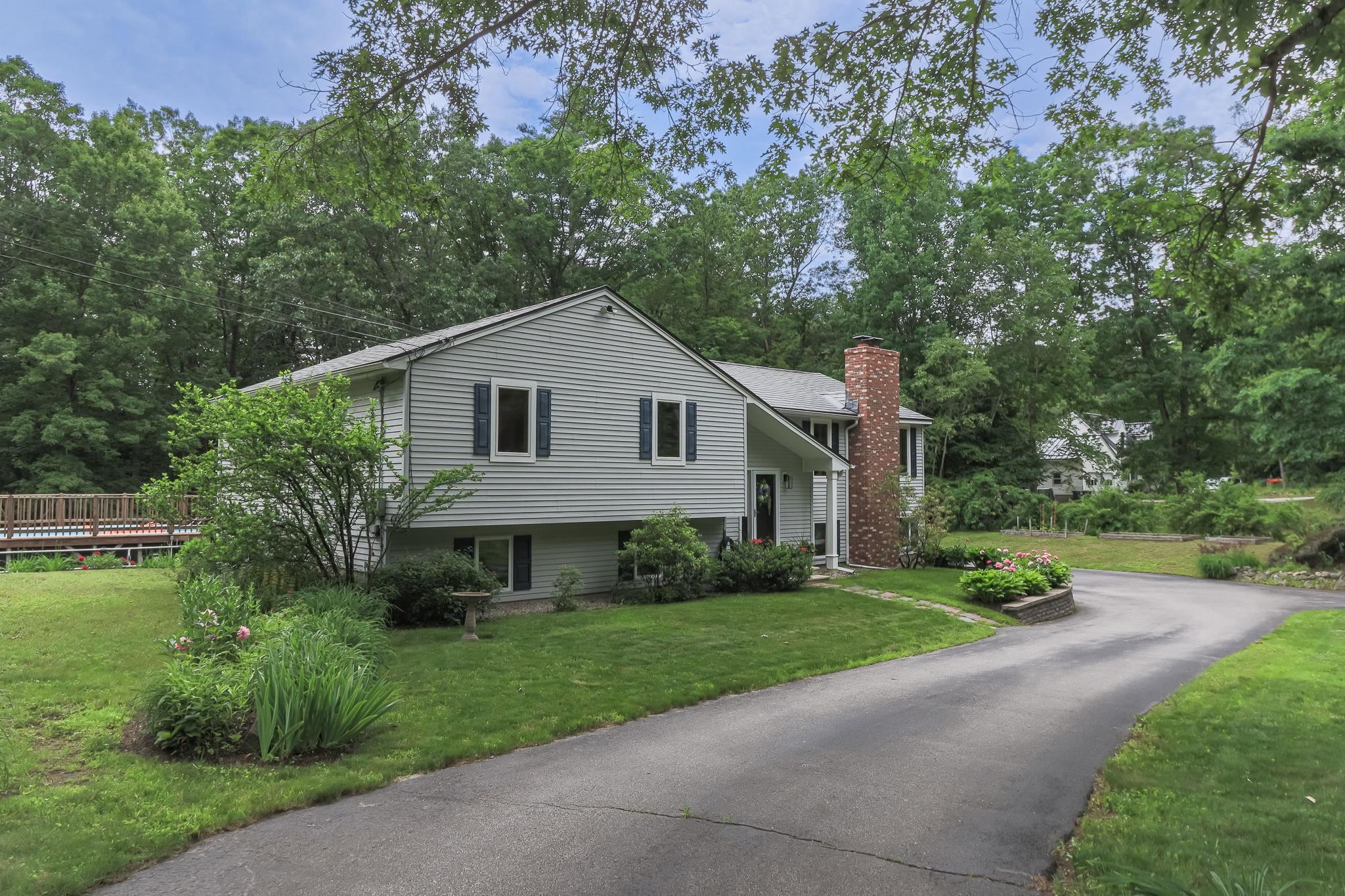 59 Whipplewill Road New Boston, NH 03070 - Photo 6 of 52