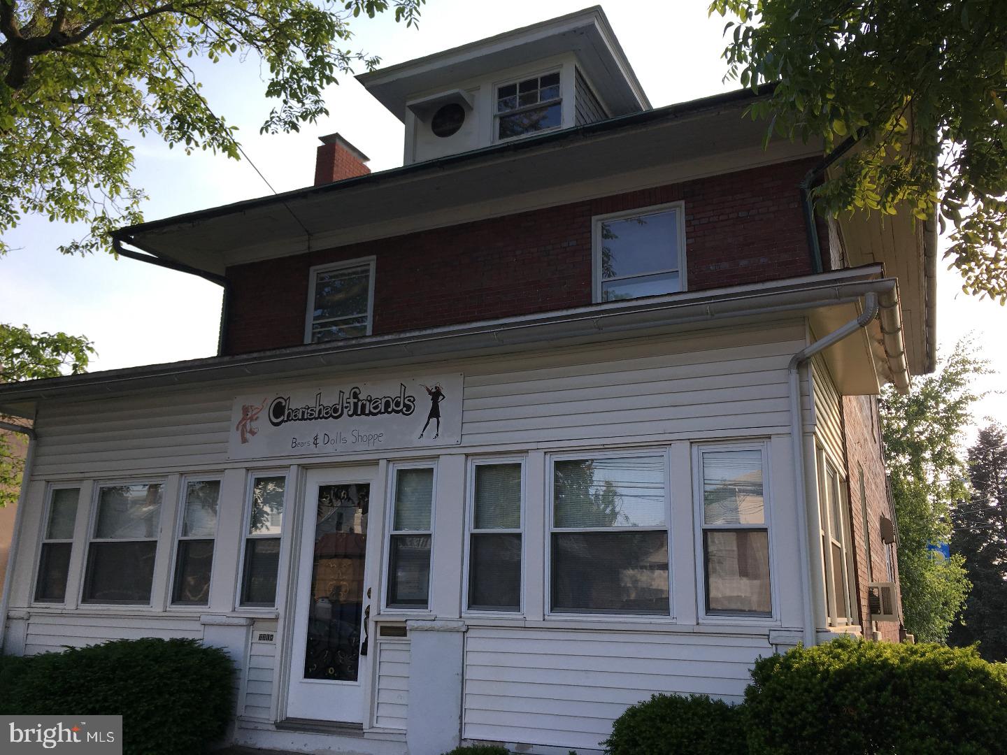 3318 Kutztown Road Laureldale, PA 19605 - Photo 1 of 25 Exterior Front