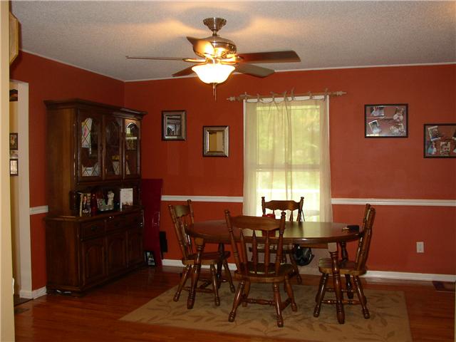 1302 Kasserman Switch Road Belvidere, TN 37306 - Photo 3 of 13 Separate Dining Room