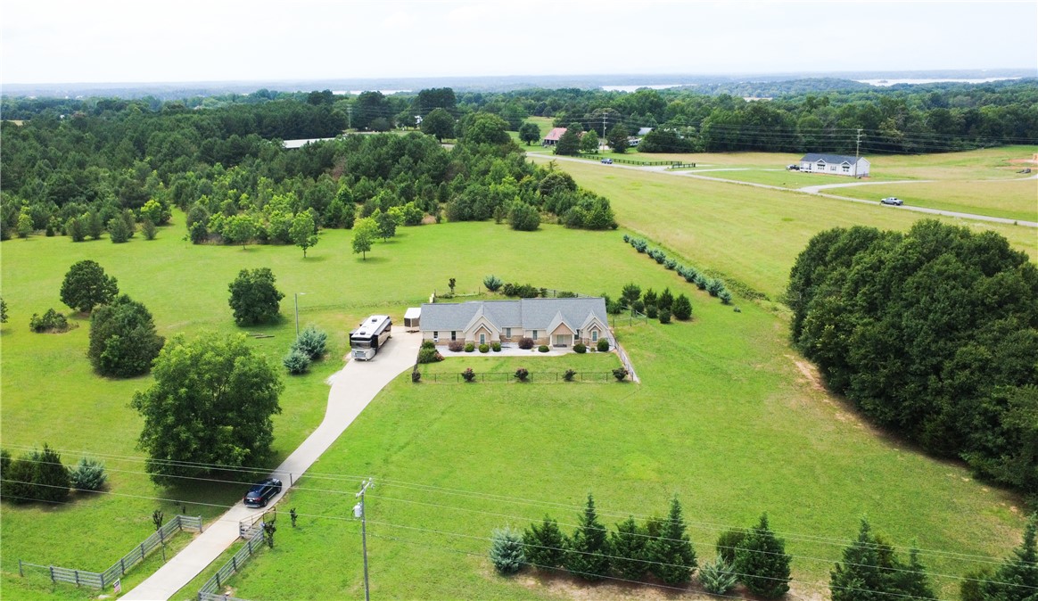 2900 Highway 187 Anderson, SC 29626 - Photo 33 of 41 Discover a private estate, nestled in verdant fields and bordered by mature woodlands.