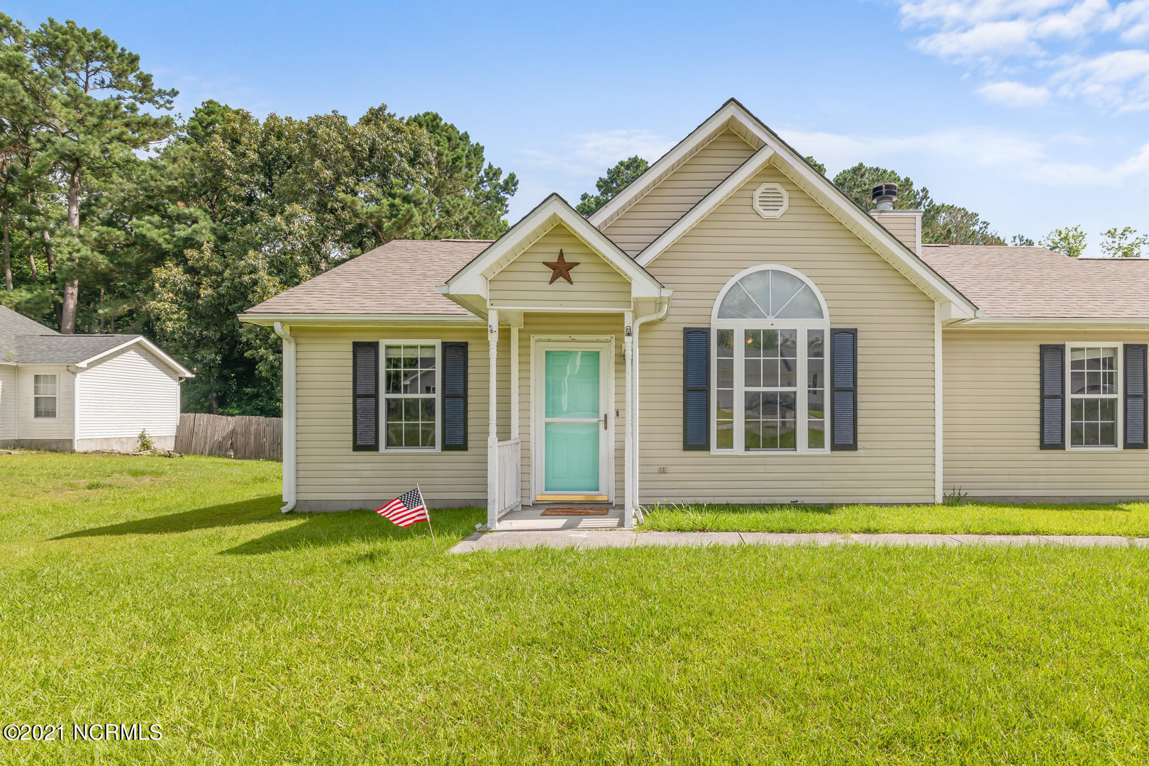 349 Running Road Jacksonville, NC 28546 - Photo 3 of 35 4