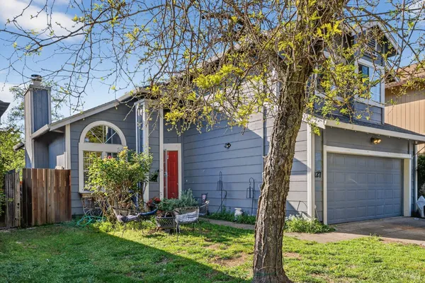 $595,000 | 127 Marguerite Lane, Cloverdale, CA 95425