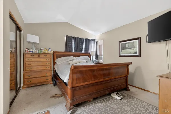$595,000 | 127 Marguerite Lane, Cloverdale, CA 95425
