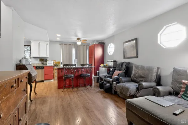 $595,000 | 127 Marguerite Lane, Cloverdale, CA 95425