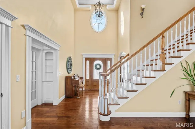 $598,000 | 714 Longhi Road, Collinsville, IL 62234