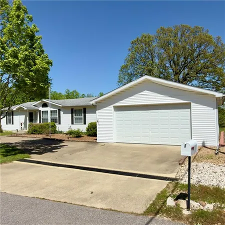 $179,500 | 132 Markum Road, Gravois Mills, MO 65037
