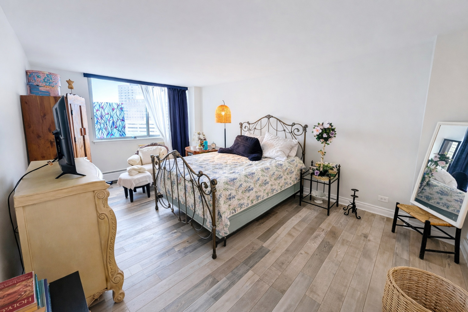 40 North Tower Road, Unit 6G Oak Brook, IL 60523 - Photo 10 of 12