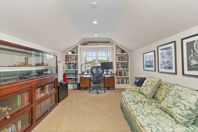 $2,399,000 | 2 Elmwood Drive, Unit 2, Southport, CT 06890
