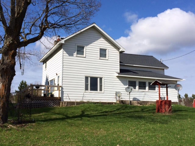 7393 Twin Lakes Road Cheboygan, MI 49721 - Photo 1 of 28 Gallery Image 1