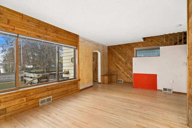 $580,000 | 3618 Minnesota Avenue, Duluth, MN 55802