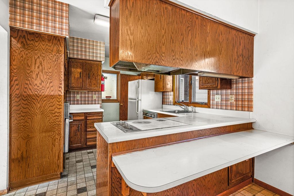 3618 Minnesota Avenue Duluth, MN 55802 - Photo 20 of 33