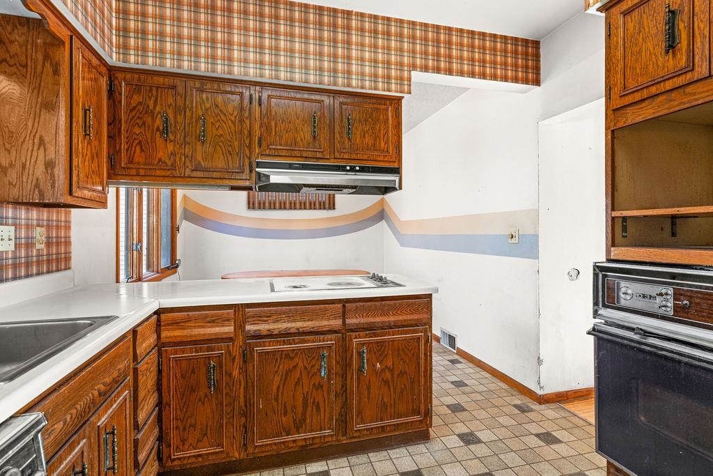 3618 Minnesota Avenue Duluth, MN 55802 - Photo 22 of 33