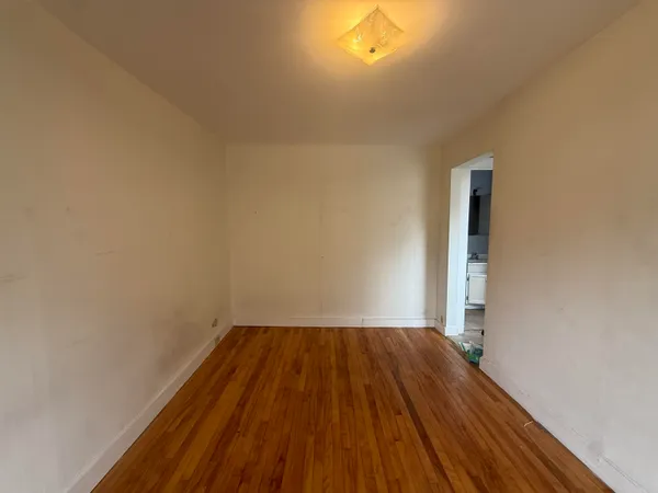 $1,995 | 442 Merrimack Street, Unit 2E, Manchester, NH 03103