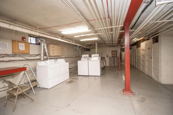 $149,900 | 3128 West Bde Maka Ska Boulevard, Unit 415, Minneapolis, MN 55416