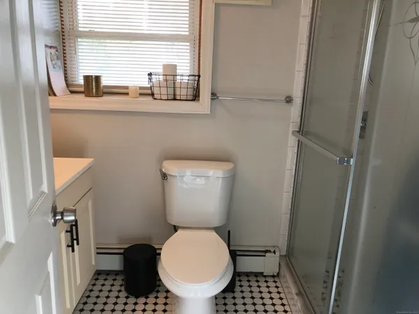$4,600 | 90 Iroquois Road, Unit A, Stamford, CT 06902