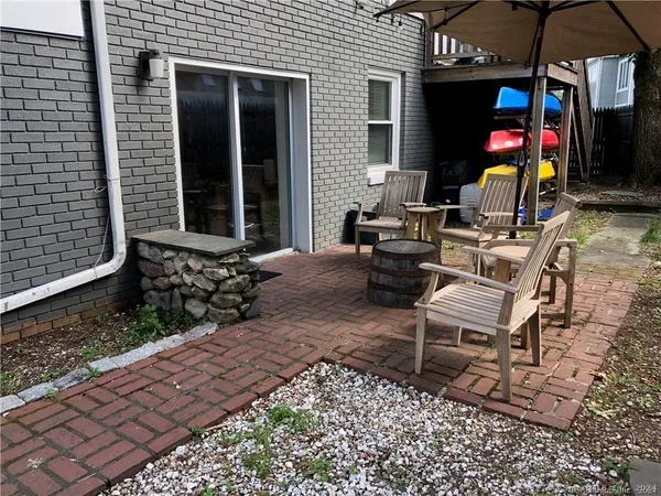 $4,600 | 90 Iroquois Road, Unit A, Stamford, CT 06902