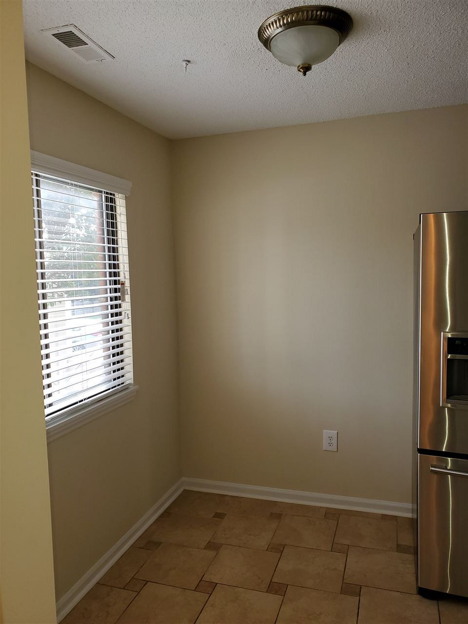 5928 Shady Grove Circle Raleigh, NC 27609 - Photo 23 of 30 Breakfast Nook