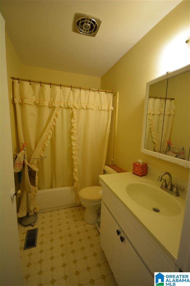 209 Oak Road Anniston, AL 36206 - Photo 5 of 21