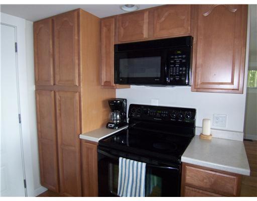135 Beechwoods Road Oxford, ME 04270 - Photo 13 of 25 Kitchen.