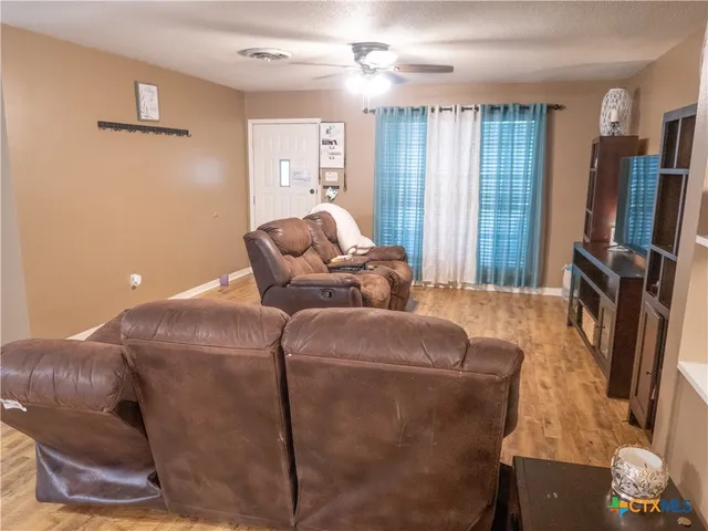 $257,900 | 716 Westwood Drive, Port Lavaca, TX 77979