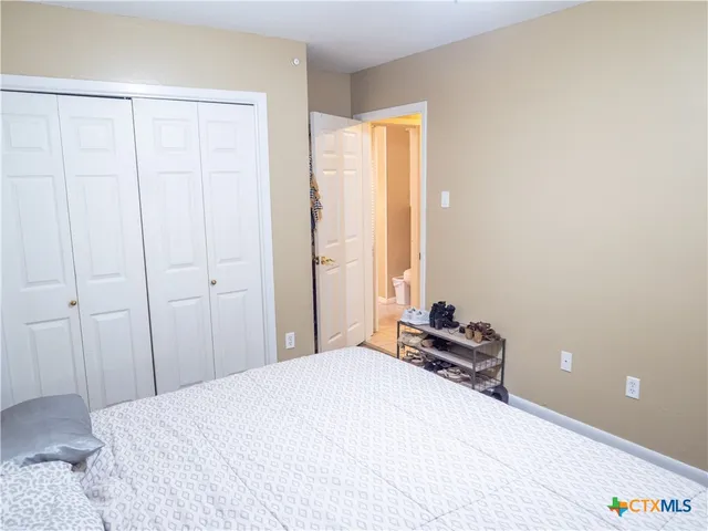 $257,900 | 716 Westwood Drive, Port Lavaca, TX 77979