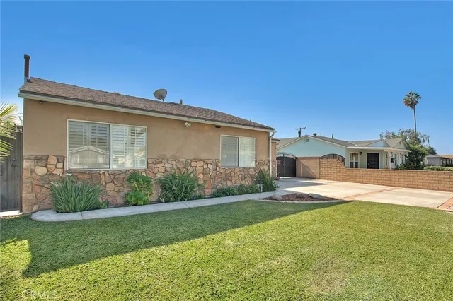 $650,000 | 236 East Mason Street, Azusa, CA 91702
