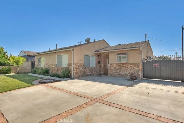 $650,000 | 236 East Mason Street, Azusa, CA 91702