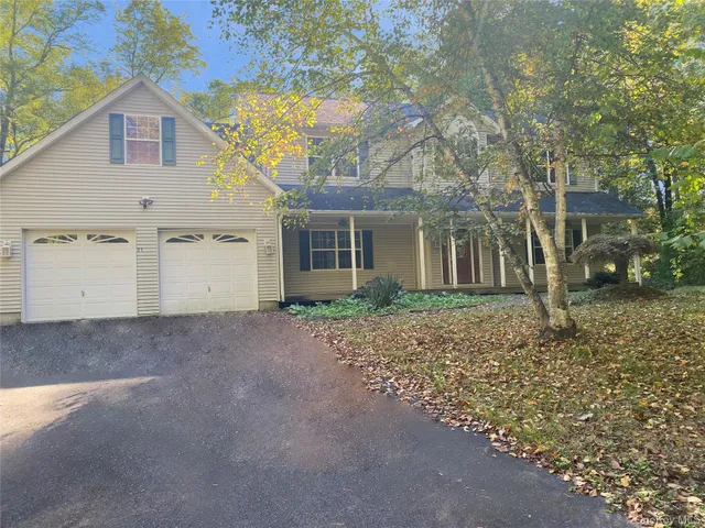 $599,900 | 71 Easy Street, Hurley, NY 12443