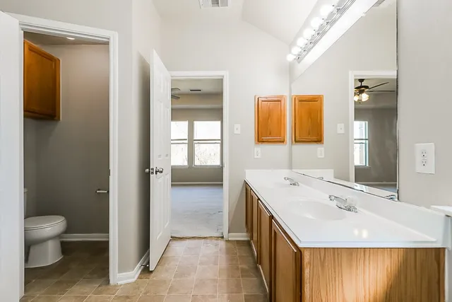 $1,935 | 17806 Oakland Mills Drive, Richmond, TX 77407