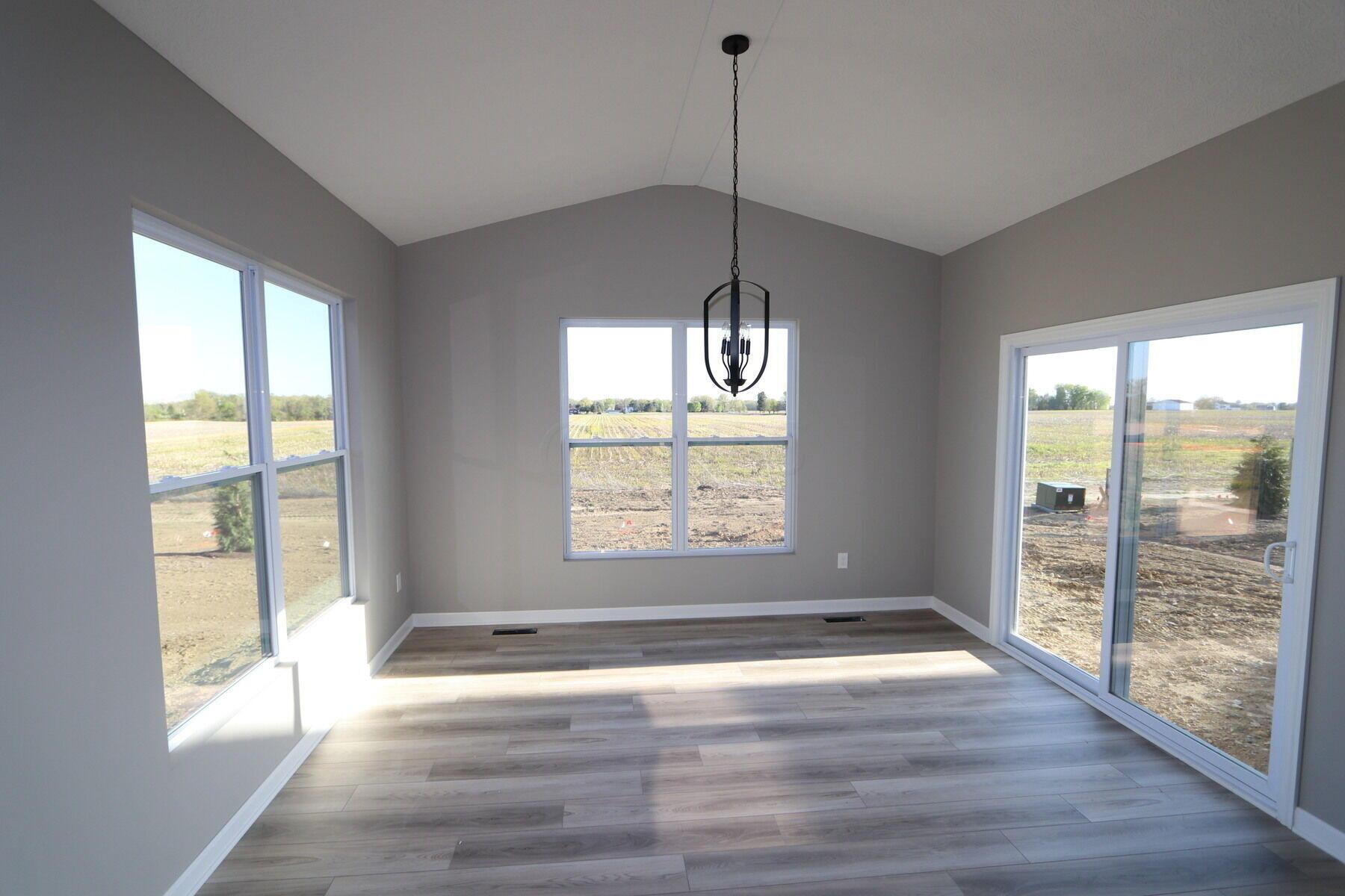 7203 Ribault Drive Northwest Pickerington, OH 43147 - Photo 7 of 19 Morning Room
