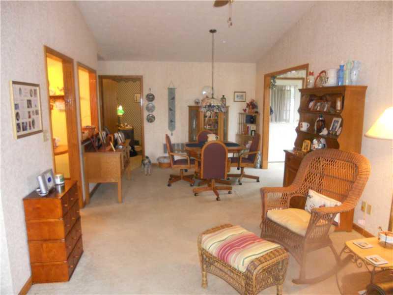 5705 Spring Mist Circle Indianapolis, IN 46237 - Photo 3 of 10 Gallery Image 3