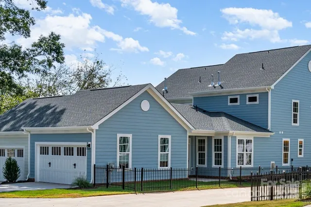 $529,900 | 19724 B School Street, Cornelius, NC 28031