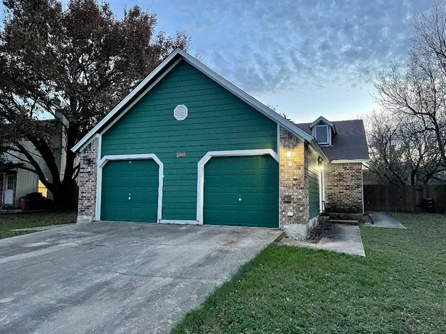 $500,000 | 10003 Parliament House Road, Austin, TX 78717