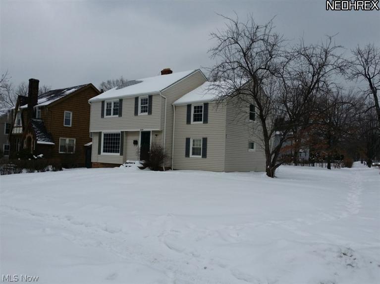 1219 Yellowstone Road Cleveland, OH 44121 - Photo 10 of 19