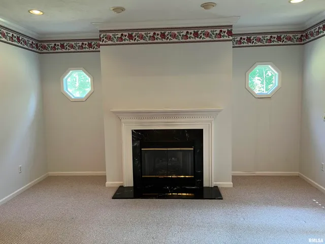 $200,000 | 3 Millwood Manor, Jacksonville, IL 62650