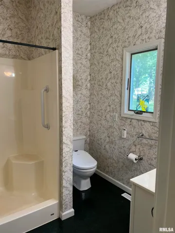 $200,000 | 3 Millwood Manor, Jacksonville, IL 62650