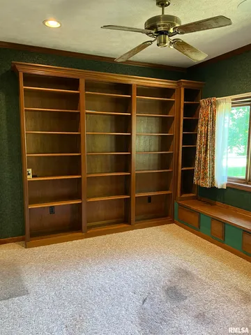 $200,000 | 3 Millwood Manor, Jacksonville, IL 62650