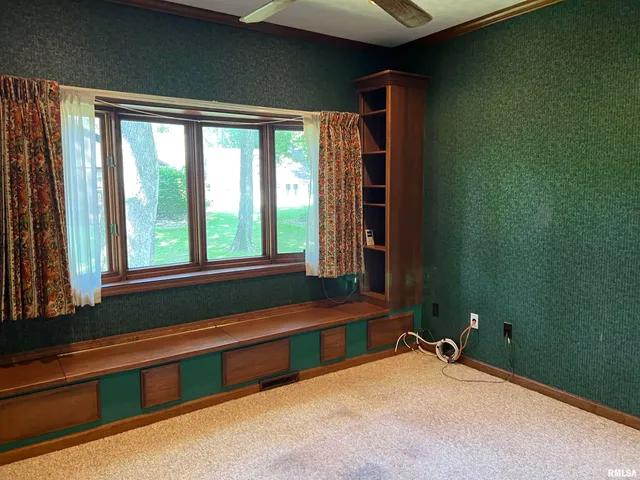 $200,000 | 3 Millwood Manor, Jacksonville, IL 62650