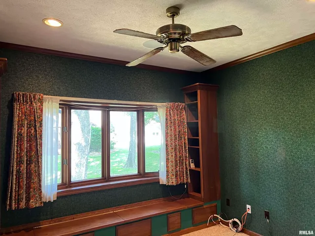 $200,000 | 3 Millwood Manor, Jacksonville, IL 62650