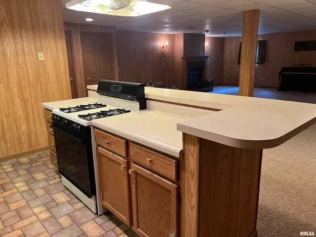 $200,000 | 3 Millwood Manor, Jacksonville, IL 62650