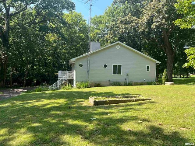 $200,000 | 3 Millwood Manor, Jacksonville, IL 62650