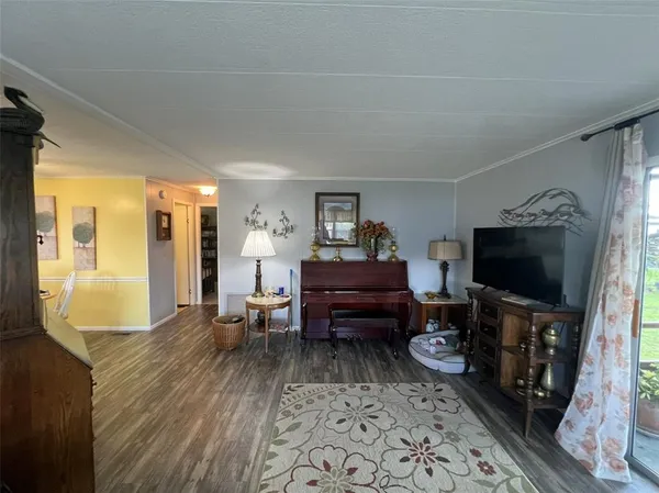 $129,900 | 2055 South Floral Avenue, Unit 15, Bartow, FL 33830