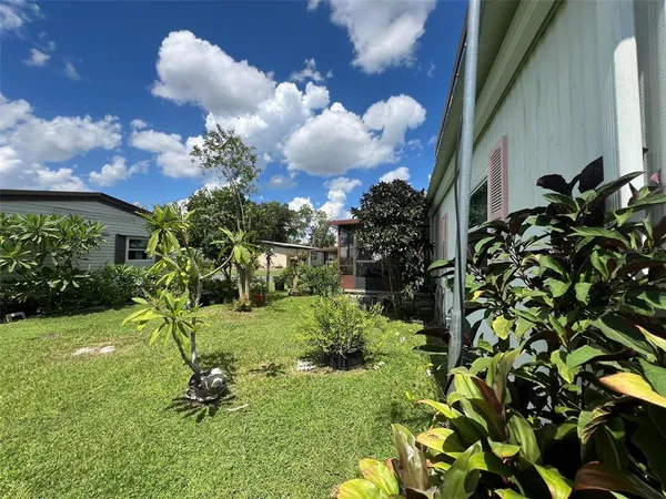 $129,900 | 2055 South Floral Avenue, Unit 15, Bartow, FL 33830