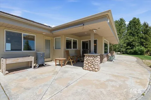 $999,900 | 9547 West Golden View Drive, Star, ID 83669